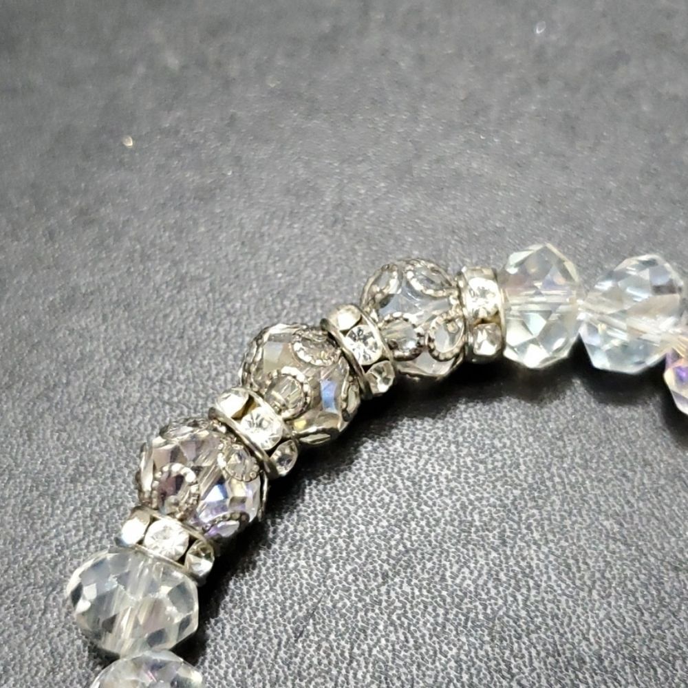 Silver tone sparkly beaded bracelet 6.5" - Picture 4 of 10
